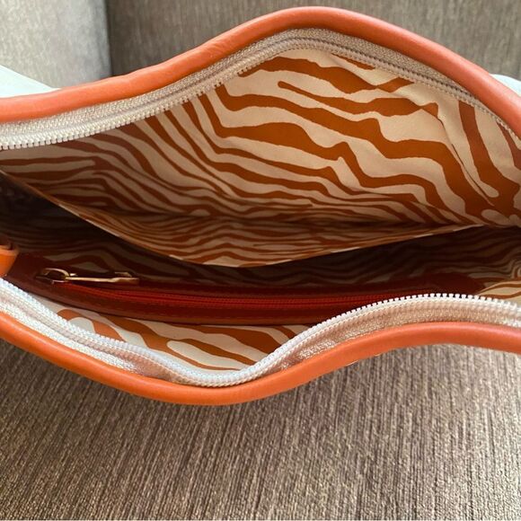 Matmazel cream colored texture purse - Picture 9 of 9